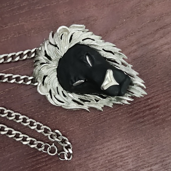 Lion head Razza black and silver plated necklace - Picture 7 of 8